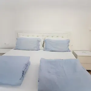 Vintage Appartamento Sarandë